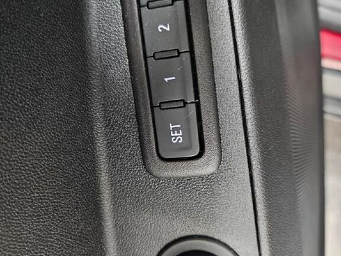 Used 2020 Chevrolet Equinox Premier image 26