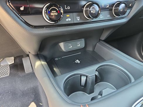 Certified 2026 Honda HR-V Sport image 15