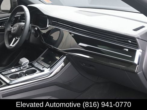 Used 2025 Audi Q8 Premium Plus AWD/4WD image 6