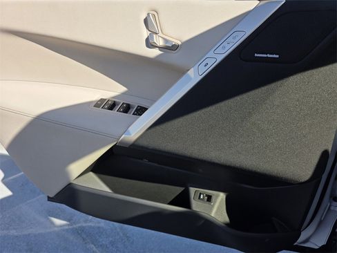 New 2026 BMW iX xDrive45 w/ Premium Package image 15