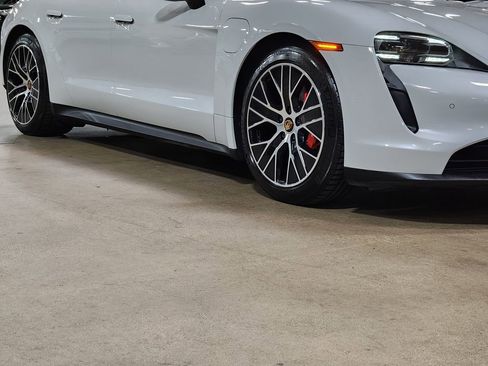 Used 2021 Porsche Taycan 4S AWD/4WD image 16