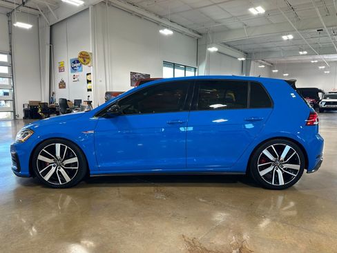 Used 2021 Volkswagen GTI SE FWD image 5