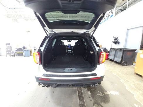 Certified 2022 Ford Explorer ST w/ Equipment Group 401A image 16