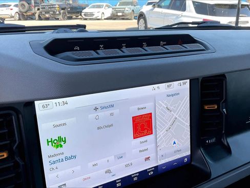 Used 2022 Ford Bronco Badlands image 31