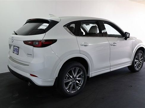New 2025 MAZDA CX-5 AWD 2.5 S w/ Premium Plus Pkg image 4