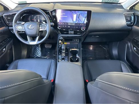 Used 2025 Lexus NX 350h AWD w/ Premium Package image 8