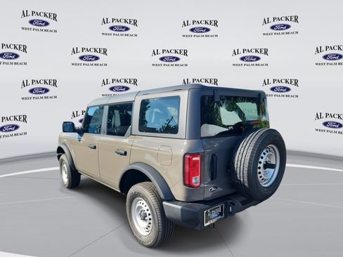 New 2025 Ford Bronco 4-Door AWD/4WD image 4
