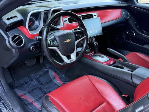 Used 2015 Chevrolet Camaro SS w/ Commemorative Special Edition image 16