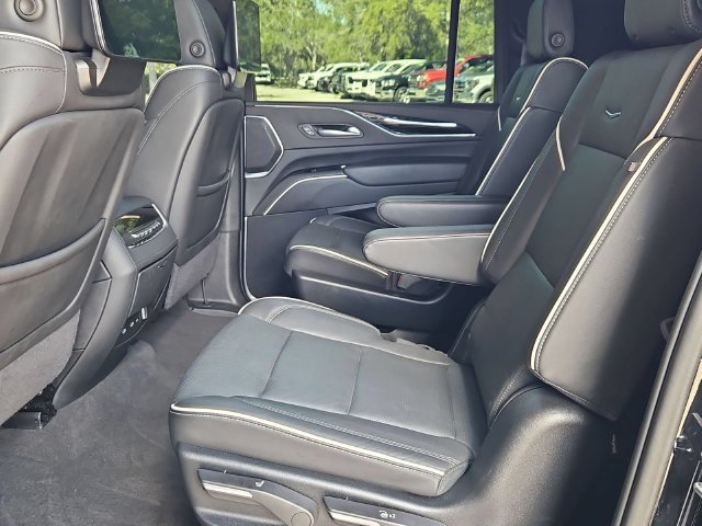 Certified 2024 Cadillac Escalade ESV Sport w/ LPO, ONYX Package AWD/4WD image 25