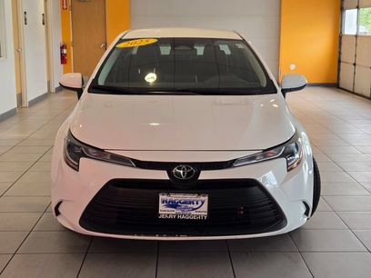 Used 2025 Toyota Corolla LE