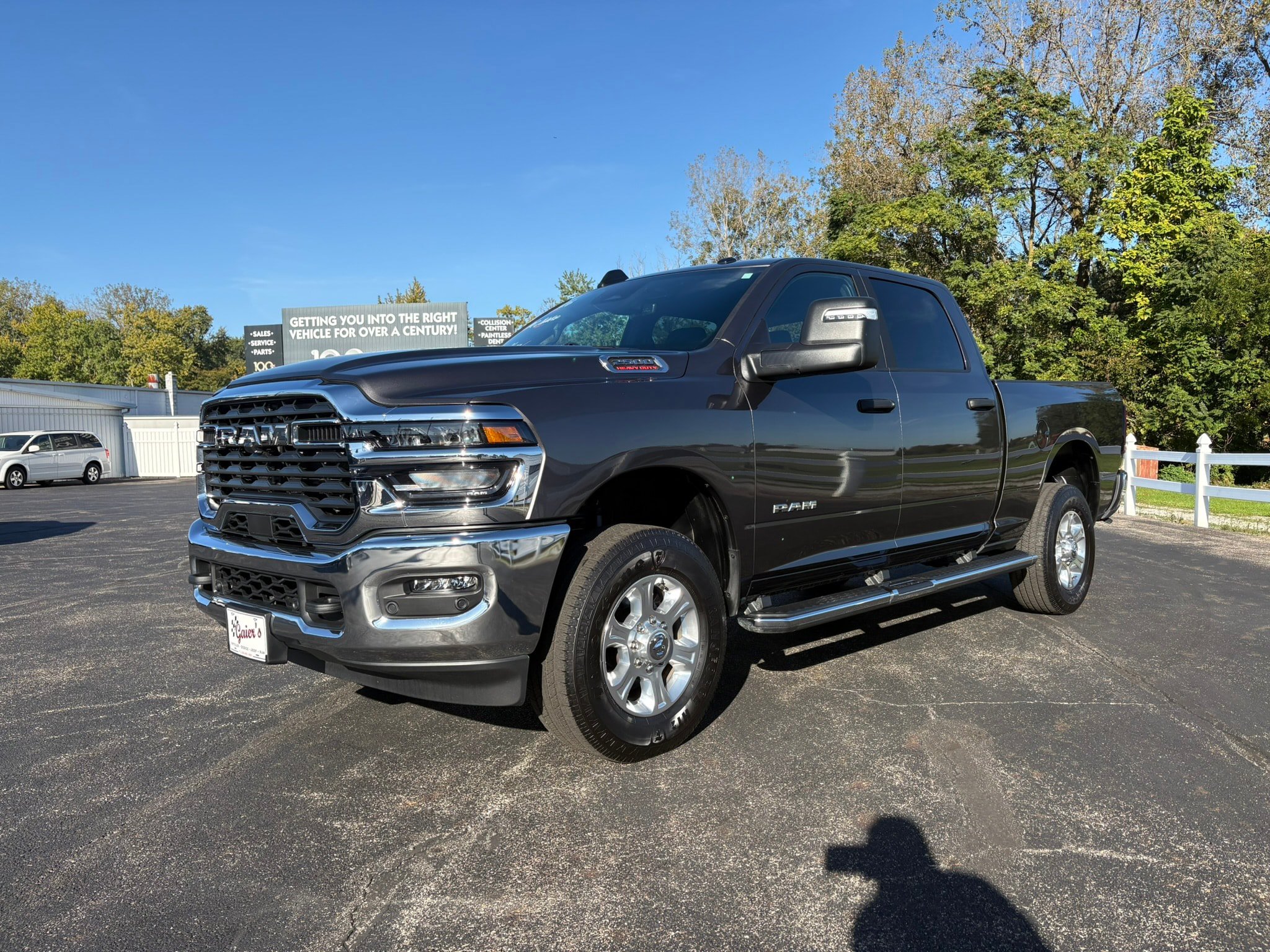 Used 2026 RAM 2500 Big Horn AWD/4WD image 2