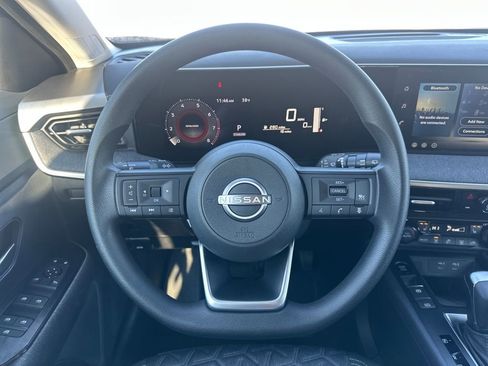 New 2026 Nissan Kicks SV w/ SV Premium Package image 15