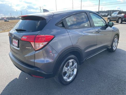 Used 2017 Honda HR-V EX image 7