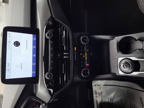 Used 2023 Ford Escape Active image 9