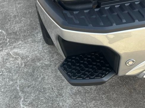 New 2026 Chevrolet Silverado 1500 High Country image 18