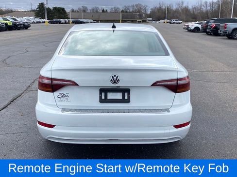 Used 2019 Volkswagen Jetta SEL w/ Cold Weather Package image 5
