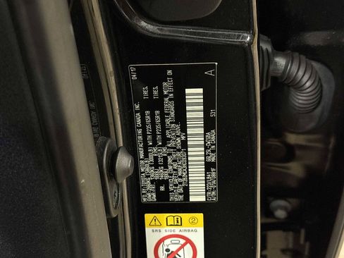 Used 2017 Lexus RX 350 AWD w/ Premium Package image 18