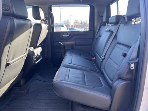 Used 2023 GMC Sierra 2500 Denali w/ Denali Ultimate Package image 31