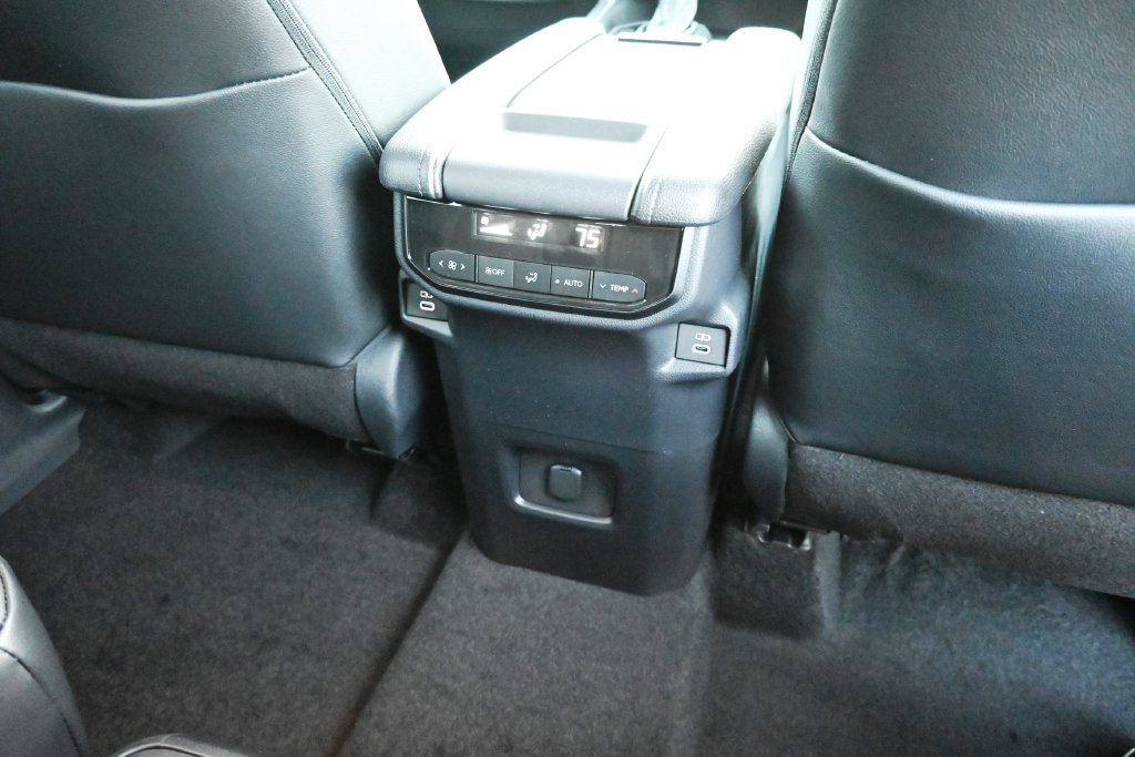 New 2026 Toyota Grand Highlander AWD Hybrid image 20