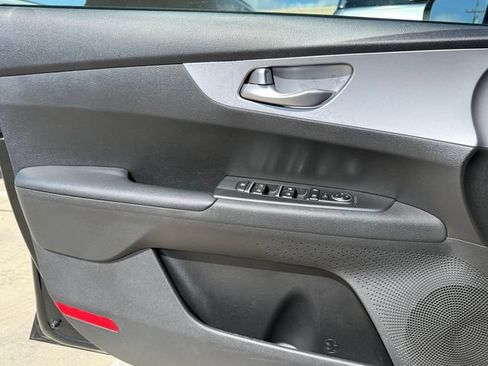 Used 2023 Kia Forte LXS FWD image 21