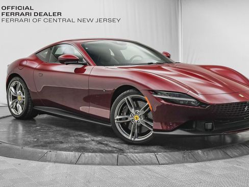 Used 2023 Ferrari Roma image 1