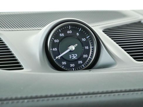 New 2026 Porsche Cayenne Coupe AWD/4WD image 18