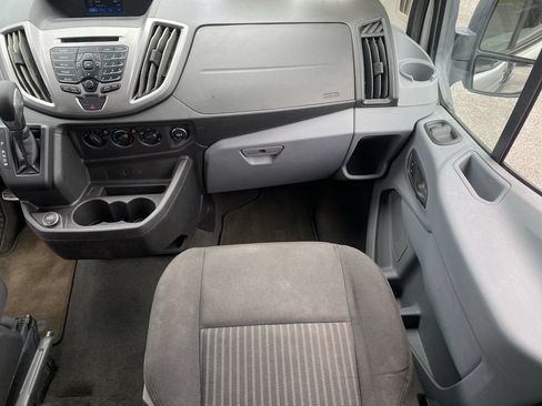 Used 2018 Ford Transit 350 XLT RWD image 16