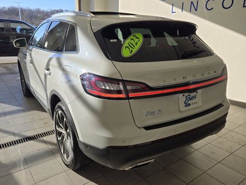 Used 2023 Lincoln Nautilus Reserve w/ Equipment Group 201A image 16