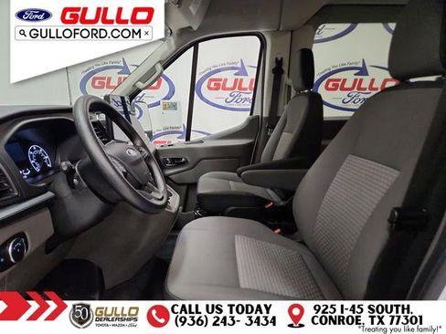 Used 2024 Ford Transit 350 XLT image 28