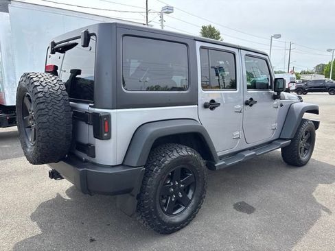 Used 2016 Jeep Wrangler Unlimited Sport AWD/4WD image 5