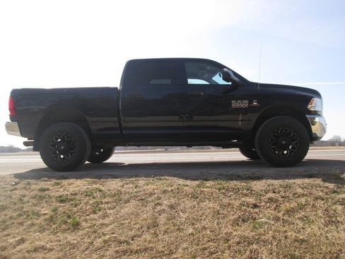 Used 2017 RAM 2500 Tradesman w/ Chrome Appearance Group AWD/4WD image 7