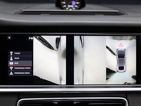 Used 2020 Porsche Panamera GTS w/ Premium Package Plus image 95