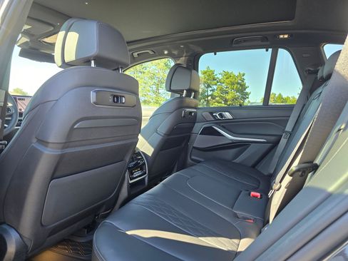 New 2026 BMW X5 xDrive50e w/ Executive Package AWD/4WD image 11