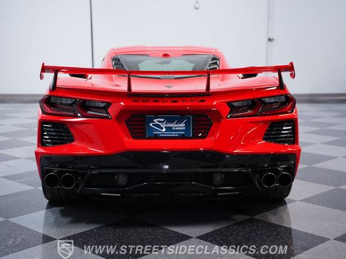 Used 2021 Chevrolet Corvette Stingray Preferred Cpe w/ Z51 Performance Package RWD image 9