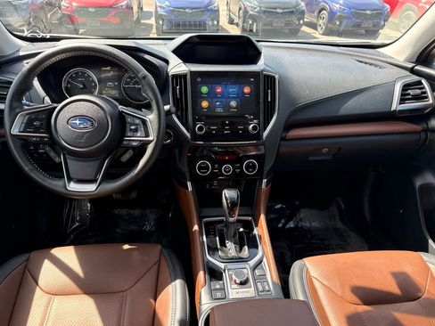 Certified 2023 Subaru Forester Touring AWD/4WD image 11