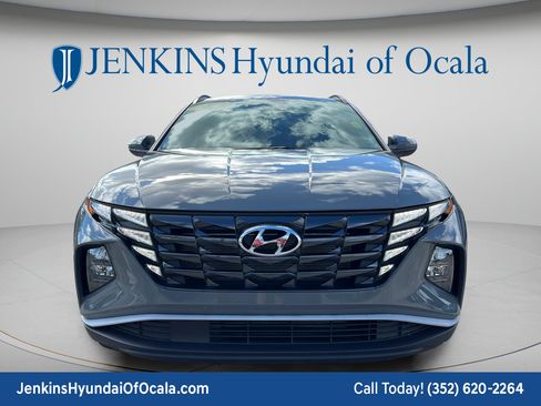 Certified 2024 Hyundai Tucson SEL w/ Convenience Package FWD image 8