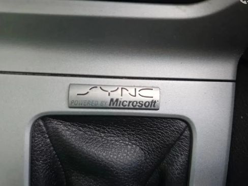 Used 2014 Ford Focus SE w/ SE Sport Package FWD image 30