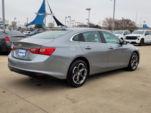 Used 2024 Chevrolet Malibu LT image 4