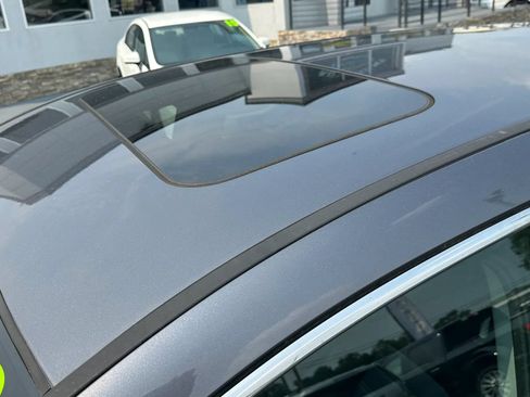 Used 2018 Honda CR-V EX image 10