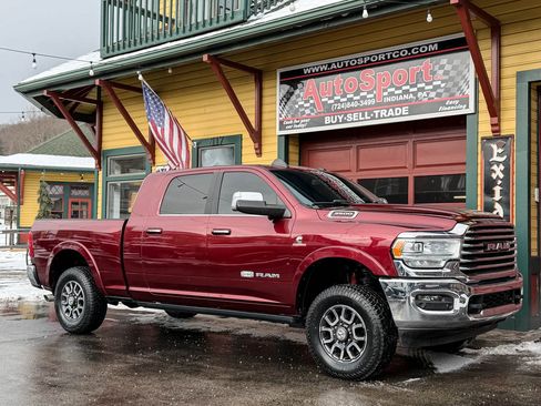 Used 2019 RAM 3500 Limited image 1