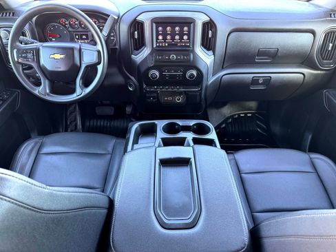 Used 2024 Chevrolet Silverado 3500 W/T image 20