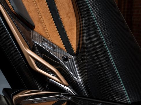 Used 2021 Lamborghini Sian Roadster image 63