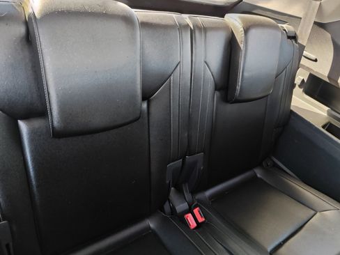 Used 2018 Volkswagen Atlas SE AWD/4WD image 27
