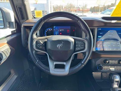 Used 2022 Ford Bronco Outer Banks image 18