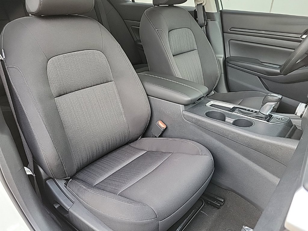 Used 2022 Nissan Altima 2.5 S FWD image 15
