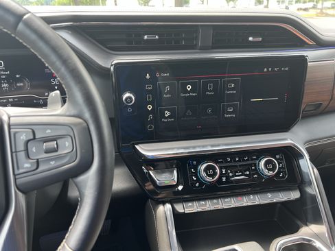 Used 2025 GMC Sierra 1500 Denali Ultimate AWD/4WD image 31