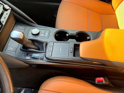 Used 2023 Lexus IS 350 F Sport image 18