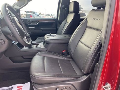Used 2024 GMC Sierra 1500 Denali w/ Technology Package image 15