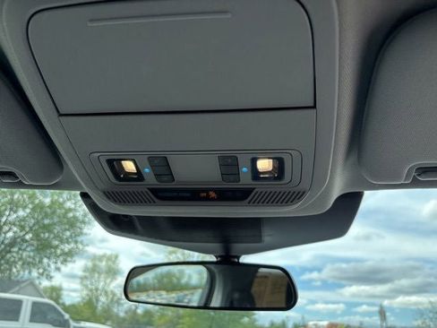 Certified 2023 Ford Explorer XLT AWD/4WD image 8