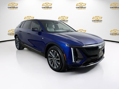 Used 2025 Cadillac Lyriq Sport RWD image 1